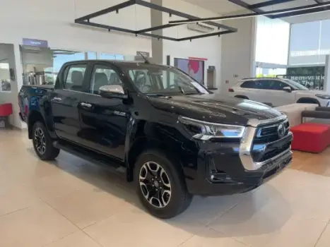 TOYOTA Hilux Caminhonete 2.8 16V SRX 4X4 DIESEL CABINE DUPLA AUTOM�TICO, Foto 1