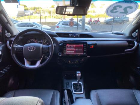 TOYOTA Hilux Caminhonete 2.8 16V 4P SRX DIESEL CABINE DUPLA, Foto 9