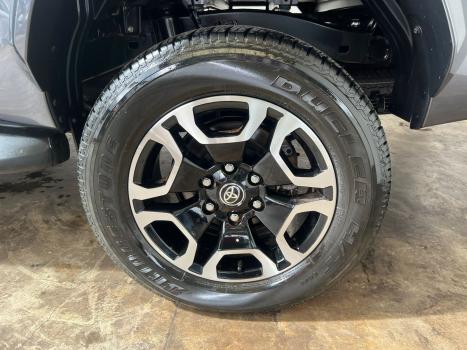TOYOTA Hilux Caminhonete 2.4 4P 4X4 DIESEL CABINE DUPLA, Foto 11