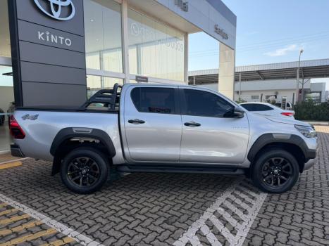 TOYOTA Hilux Caminhonete 2.8 16V 4P CONQUEST TURBO DIESEL CABINE DUPLA, Foto 4