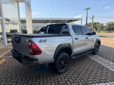 TOYOTA Hilux Caminhonete 2.8 16V 4P CONQUEST TURBO DIESEL CABINE DUPLA, Foto 7