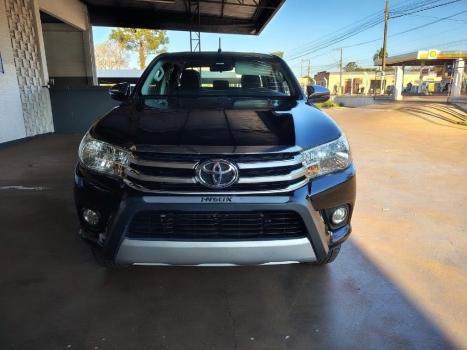 TOYOTA Hilux Caminhonete 2.7 16V 4P SRV FLEX 4X4  CABINE DUPLA AUTOMÁTICO, Foto 7