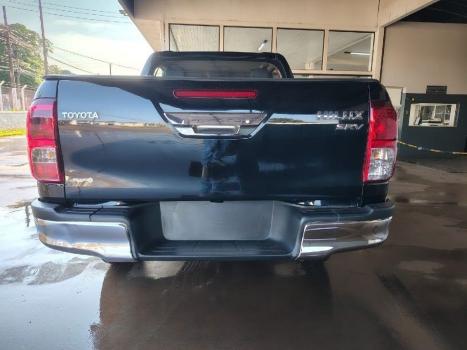 TOYOTA Hilux Caminhonete 2.7 16V 4P SRV FLEX 4X4  CABINE DUPLA AUTOMÁTICO, Foto 8