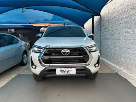 TOYOTA Hilux Caminhonete 2.8 16V SRX 4X4 TURBO DIESEL CABINE DUPLA AUTOMÁTICO, Foto 7