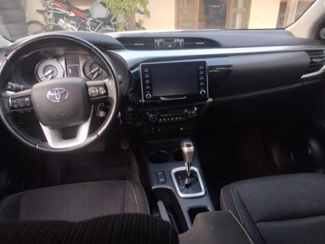 TOYOTA Hilux Caminhonete 2.8 16V 4P SR 4X4 DIESEL CABINE DUPLA AUTOMÁTICO, Foto 7