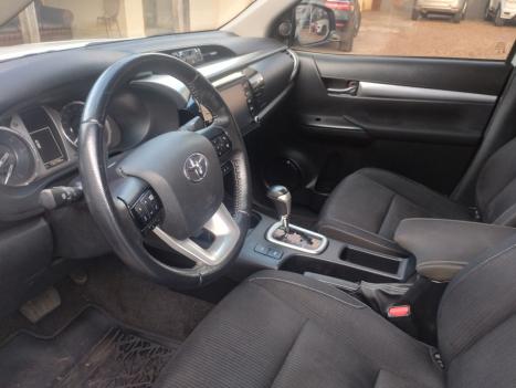 TOYOTA Hilux Caminhonete 2.8 16V 4P SR 4X4 DIESEL CABINE DUPLA AUTOMÁTICO, Foto 9