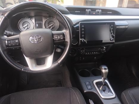 TOYOTA Hilux Caminhonete 2.8 16V 4P SR 4X4 DIESEL CABINE DUPLA AUTOMÁTICO, Foto 8