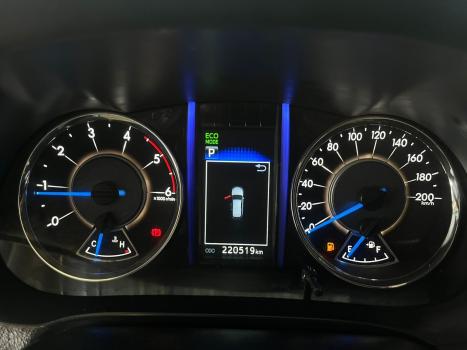 TOYOTA Hilux SW4 2.8 16V 4P SRX 4X4 7 LUGARES TURBO DIESEL AUTOMTICO, Foto 12