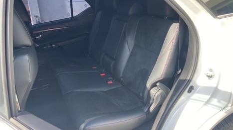 TOYOTA Hilux SW4 2.8 16V 4P GR-S 7 LUGARES 4X4 TURBO DIESEL AUTOMTICO, Foto 11