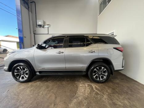 TOYOTA Hilux SW4 2.8 16V 4P SRX 4X4 7 LUGARES TURBO DIESEL AUTOM�TICO, Foto 5