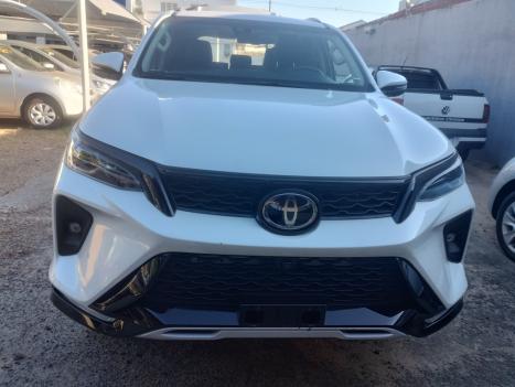 TOYOTA Hilux SW4 2.8 16V 4P SRX PLATINUM 4X4 7 LUGARES TURBO DIESEL AUTOM�TICO, Foto 5