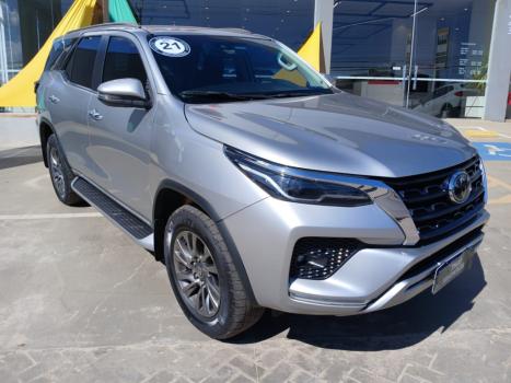TOYOTA Hilux SW4 2.8 16V 4P SRX 4X4 7 LUGARES TURBO DIESEL AUTOM�TICO, Foto 1