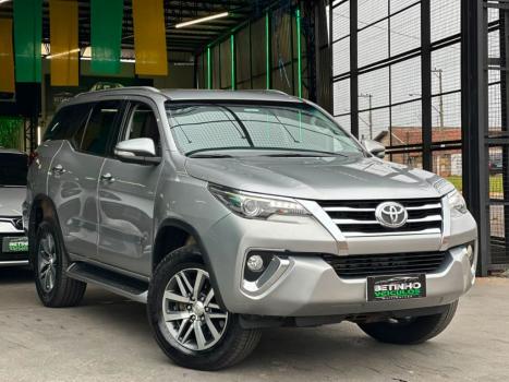 TOYOTA Hilux SW4 2.8 16V 4P SRX 4X4 7 LUGARES TURBO DIESEL AUTOM�TICO, Foto 2