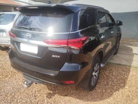 TOYOTA Hilux SW4 2.8 16V 4P SRX 4X4 7 LUGARES TURBO DIESEL AUTOM�TICO, Foto 3