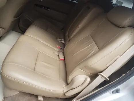 TOYOTA Hilux SW4 3.0 16V 4P SRV 4X4 7 LUGARES TURBO DIESEL AUTOMTICO, Foto 16