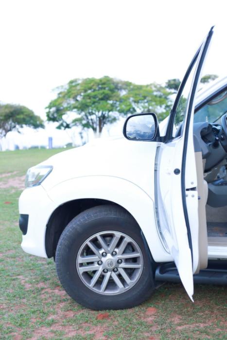 TOYOTA Hilux SW4 3.0 V6 12V 4P SRV 4X4 TURBO DIESEL AUTOM�TICO, Foto 11