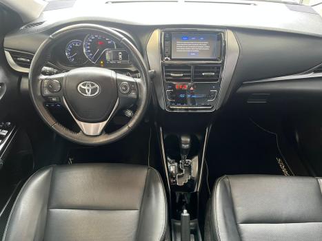 TOYOTA Yaris Hatch 1.5 16V 4P FLEX XLS MULTIDRIVE AUTOM�TICO CVT, Foto 2