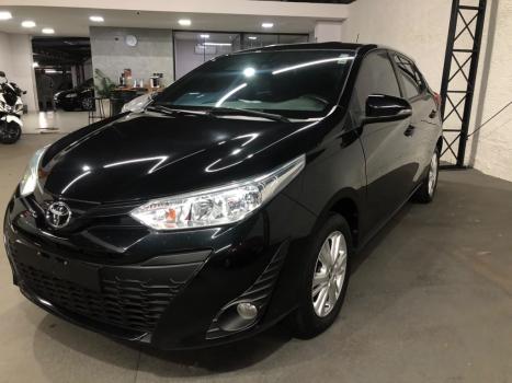 TOYOTA Yaris Hatch 1.3 16V 4P FLEX XL PLUS TECH MULTIDRIVE AUTOMÁTICO CVT, Foto 2