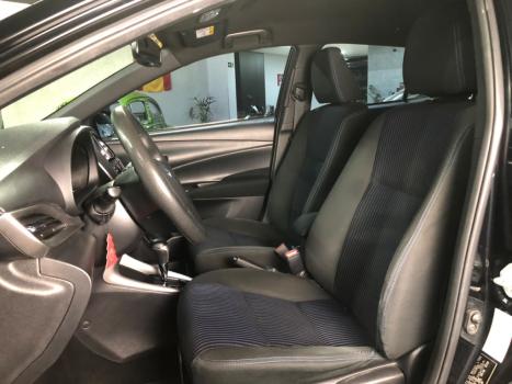 TOYOTA Yaris Hatch 1.3 16V 4P FLEX XL PLUS TECH MULTIDRIVE AUTOMÁTICO CVT, Foto 10