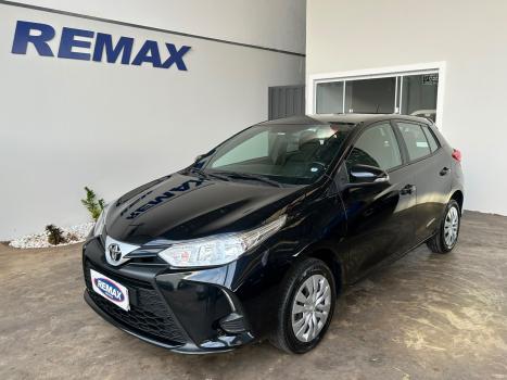 TOYOTA Yaris Hatch 1.5 16V 4P FLEX S MULTDRIVE AUTOMÁTICO, Foto 3