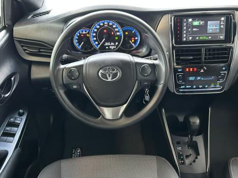 TOYOTA Yaris Hatch 1.5 16V 4P FLEX S MULTDRIVE AUTOMÁTICO, Foto 10