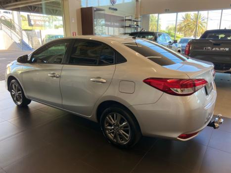 TOYOTA Yaris Sedan 1.5 16V 4P FLEX XLS MULTIDRIVE AUTOM�TICO CVT, Foto 6