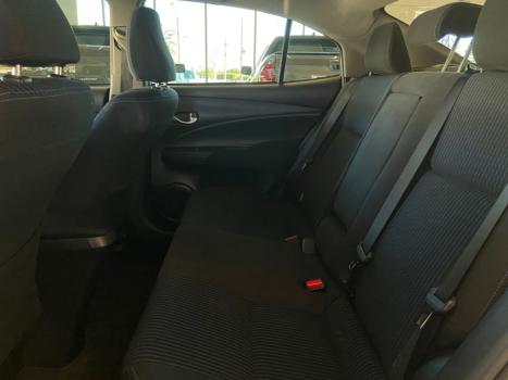 TOYOTA Yaris Sedan 1.5 16V 4P FLEX XLS MULTIDRIVE AUTOM�TICO CVT, Foto 12