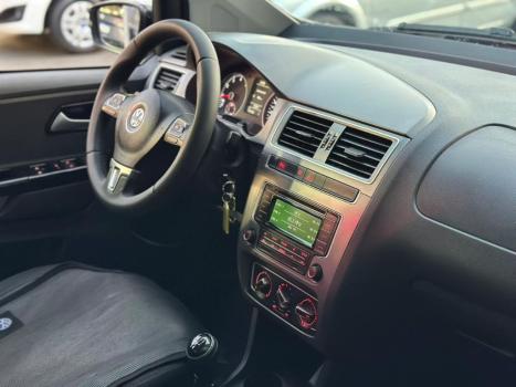 VOLKSWAGEN Fox 1.6 4P MSI COMFORTLINE FLEX, Foto 12