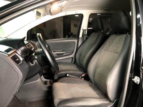 VOLKSWAGEN Fox 1.6 4P TREND FLEX, Foto 8