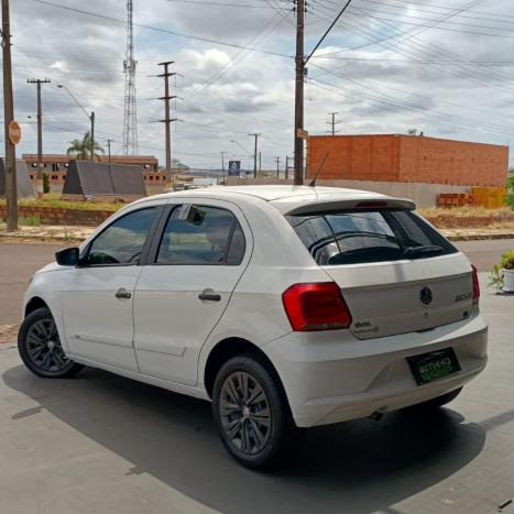 VOLKSWAGEN Gol 1.0, Foto 3 VOLKSWAGEN Gol 1.0, Foto 3