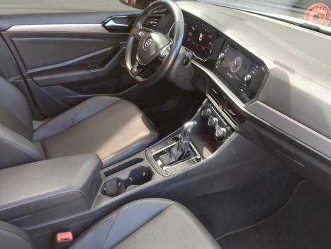 VOLKSWAGEN Jetta 1.4 4P 250 TSI R-LINE AUTOM�TICO, Foto 9