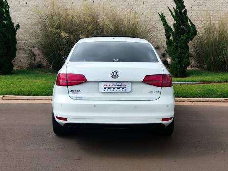 VOLKSWAGEN Jetta 2.0 4P TSI HIGHLINE 211 CV AUTOM�TICO, Foto 5