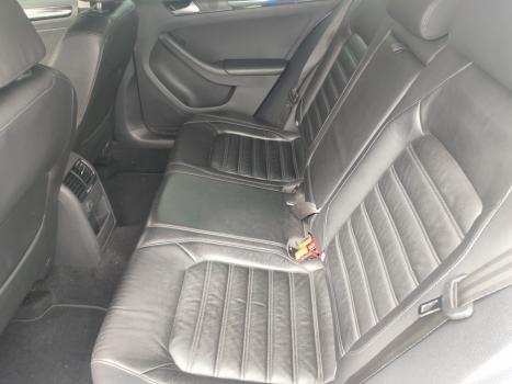 VOLKSWAGEN Jetta 2.0 4P TSI HIGHLINE 211 CV AUTOM�TICO, Foto 8