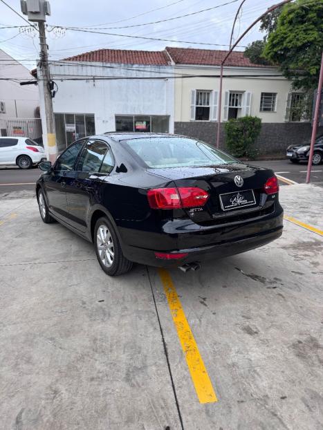 VOLKSWAGEN Jetta 2.0 4P FLEX COMFORTLINE TIPTRONIC AUTOM�TICO, Foto 6