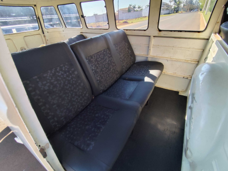 VOLKSWAGEN Kombi 1.6 STD 9 LUGARES, Foto 8 VOLKSWAGEN Kombi 1.6 STD 9 LUGARES, Foto 8