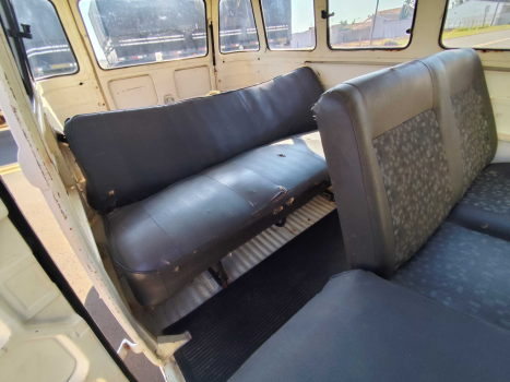 VOLKSWAGEN Kombi 1.6 STD 9 LUGARES, Foto 9 VOLKSWAGEN Kombi 1.6 STD 9 LUGARES, Foto 9