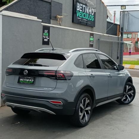 VOLKSWAGEN Nivus 1.0 4P FLEX 200 TSI HIGHLINE TURBO AUTOM�TICO, Foto 4