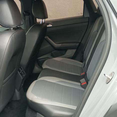 VOLKSWAGEN Nivus 1.0 4P FLEX 200 TSI HIGHLINE TURBO AUTOM�TICO, Foto 14