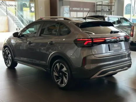 VOLKSWAGEN Nivus 1.0 4P FLEX 200 TSI HIGHLINE TURBO AUTOM�TICO, Foto 6