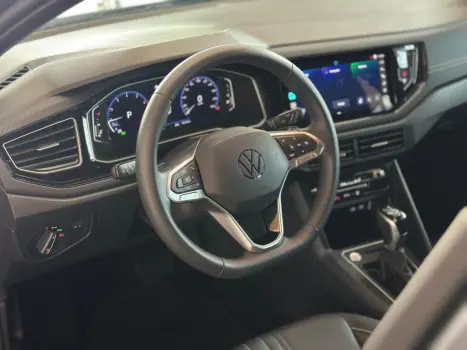 VOLKSWAGEN Nivus 1.0 4P FLEX 200 TSI HIGHLINE TURBO AUTOM�TICO, Foto 9