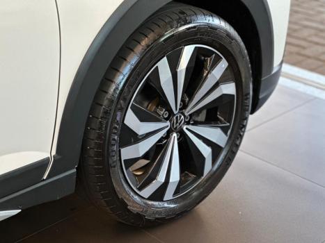 VOLKSWAGEN Nivus 1.0 4P FLEX 200 TSI HIGHLINE TURBO AUTOM�TICO, Foto 7