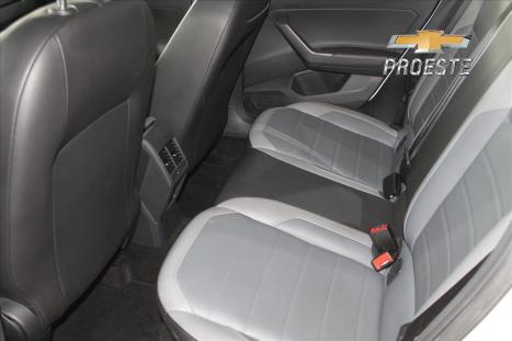 VOLKSWAGEN Nivus 1.0 4P FLEX 200 TSI HIGHLINE TURBO AUTOM�TICO, Foto 6