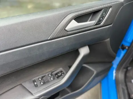 VOLKSWAGEN Nivus 1.0 4P FLEX 200 TSI HIGHLINE TURBO AUTOMÁTICO, Foto 14