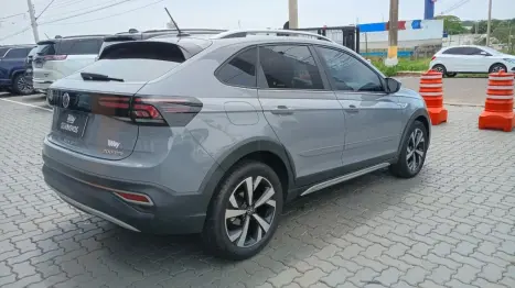 VOLKSWAGEN Nivus 1.0 4P FLEX 200 TSI HIGHLINE TURBO AUTOMÁTICO, Foto 4