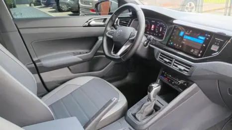 VOLKSWAGEN Nivus 1.0 4P FLEX 200 TSI HIGHLINE TURBO AUTOMÁTICO, Foto 9