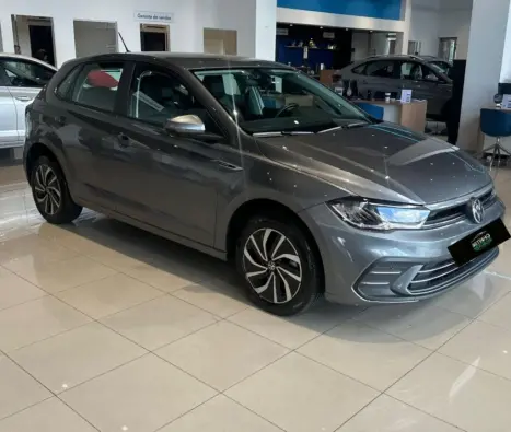 VOLKSWAGEN Polo Hatch 1.0 12V 4P 200 TSI HIGHLINE AUTOM�TICO, Foto 2