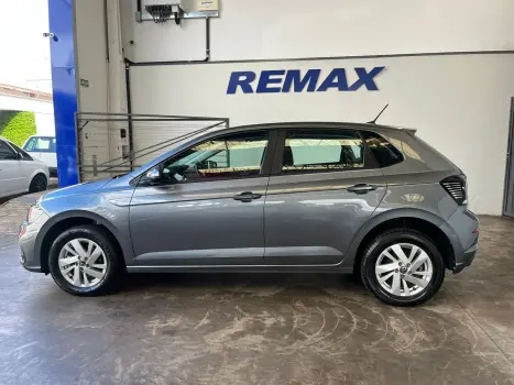 VOLKSWAGEN Polo Hatch 1.0 12V 4P 200 TSI  COMFORTLINE AUTOM�TICO, Foto 4