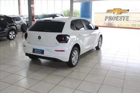 VOLKSWAGEN Polo Hatch 1.0 4P 170 TSI COMFORTLINE AUTOM�TICO, Foto 8