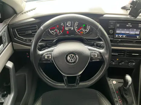 VOLKSWAGEN Polo Hatch 1.0 12V 4P 200 TSI  COMFORTLINE AUTOMÁTICO, Foto 4