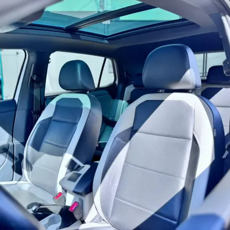 VOLKSWAGEN T-Cross 1.4 4P 250 TSI FLEX HIGHLINE AUTOMTICO, Foto 9